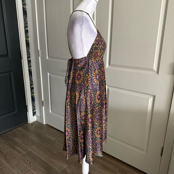 Y2K Vintage LaROK Boho Silk Floral A-line Mini Dress Size S - Picture 2 of 8